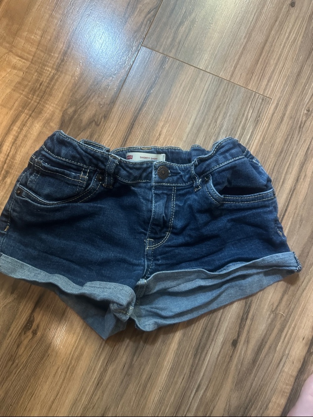 Girls Levi’s shorty shorts size 14
